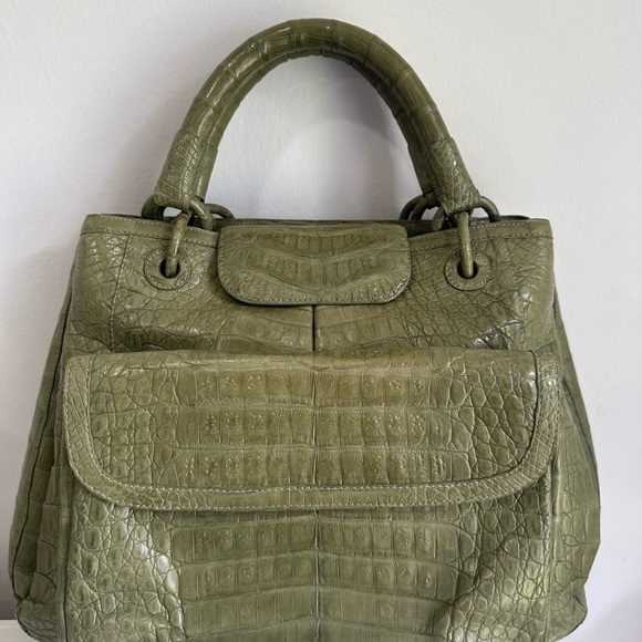 Authentic Nancy Gonzalez Cream Green Crocodile Handbag - Picture 2 of 13